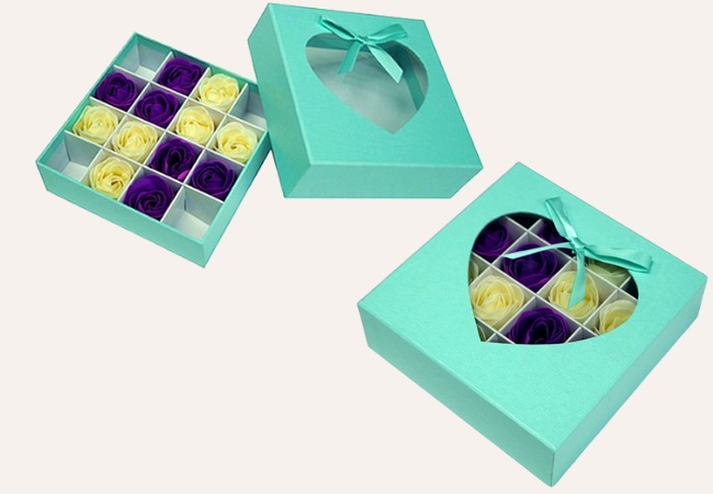 Scented candle gift box